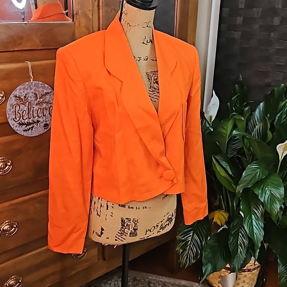 Horchow 100% Linen Orange Cropped Jacket Blazer Size 4 Single Button - Picture 5 of 11